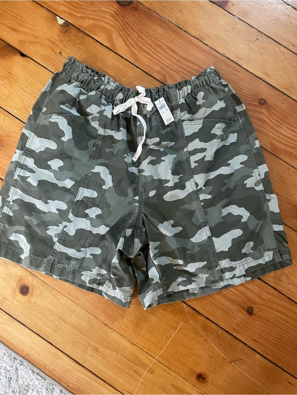 aerie camo shorts